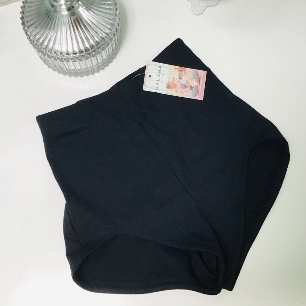 Halara Black High Waist Booty Briefs Sz XS NWT